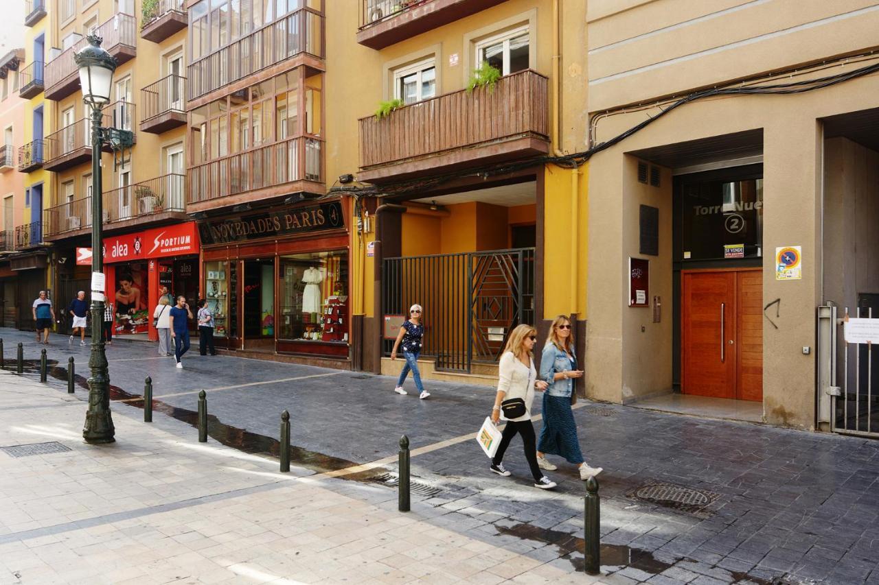 サラゴサCondesa De Bureta Con Garaje Incluidoアパートメント エクステリア 写真